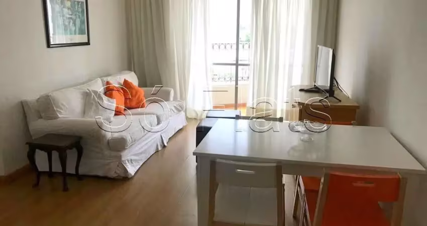 Apto disponível para locação com 2 dormitórios, espaço funcional planta ampla com sala varanda.