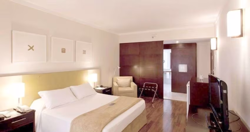 Flat totalmente mobiliado com 30m² 1 dormitório 1 vaga.