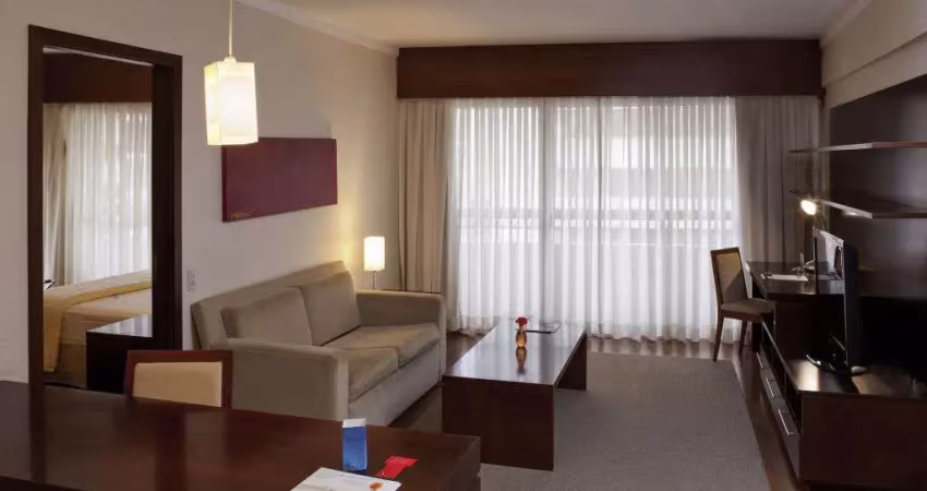 Excelente flat no paraíso totalmente mobiliado e com serviços.