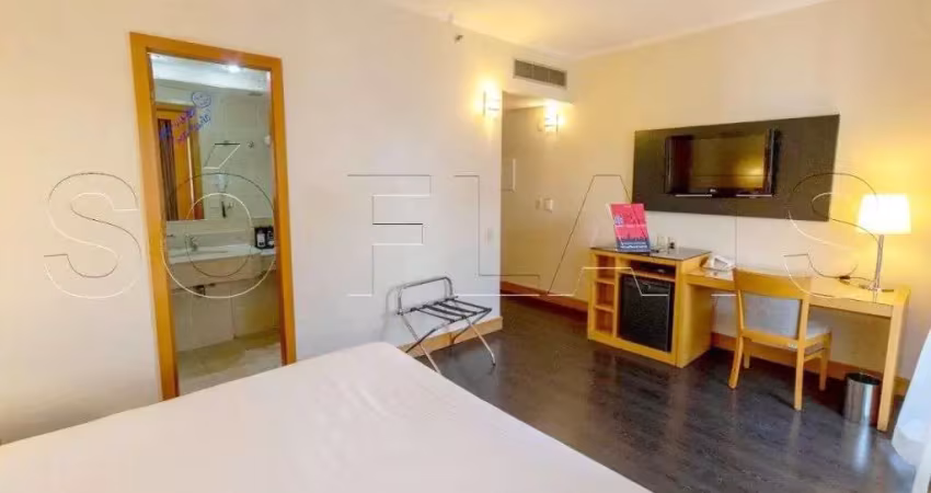 Flat para locação no Itaim com excelente localização.