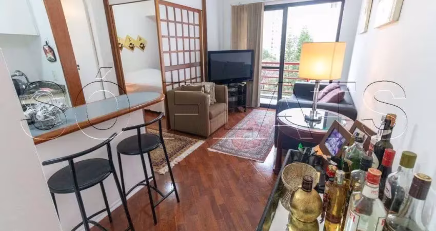 Flat em Moema  próximo do metrô com 1 dormitório 35m², serviços inclusos.