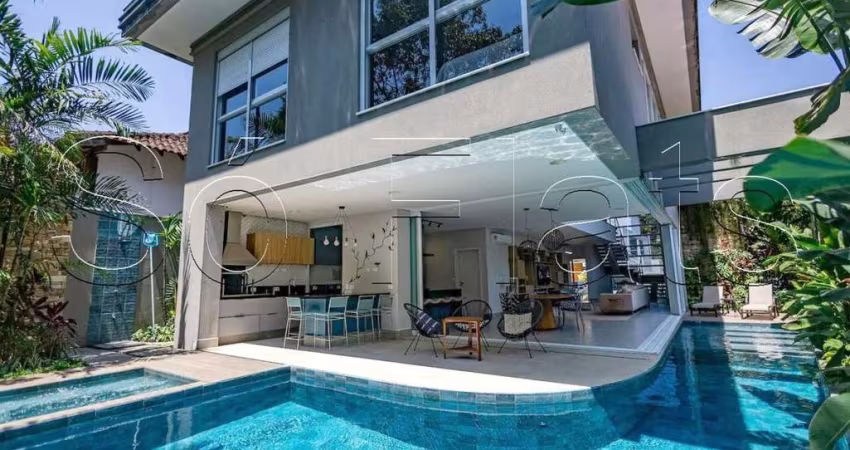 Casa alto padrão em Riviera de São Lourenço disponível para venda com 580m², 6 dormitórios e 4 vagas