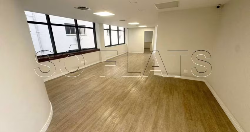 Conjunto Comercial Beka, disponível para locação contendo 103m² e 2 vagas de garagem.