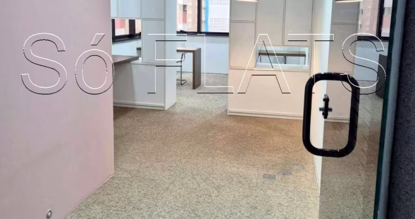 Conjunto Comercial Yale, sala comercial disponível para venda com 31m² e 1 vaga de garagem