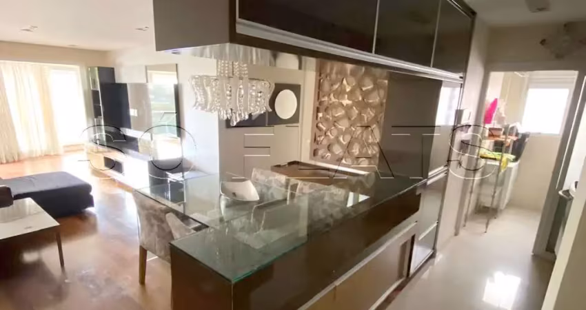 Apto para locação contendo 75m² com 2 dormitórios e 2 vagas de garagem no brooklin