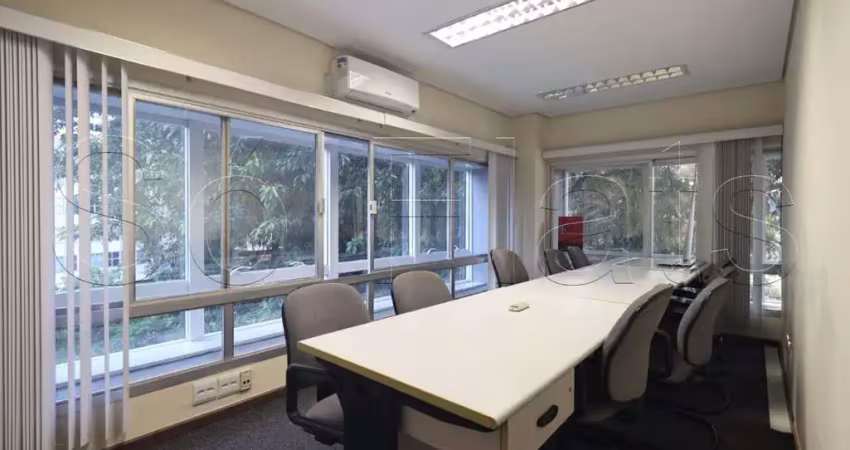 Sala comercial conselheiro afonso pena, disponível para venda com 150m² e 3 vagas.