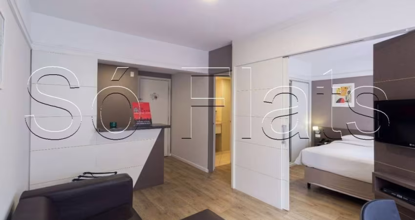 Flat bem localizado próximo a Av. Santo Amaro e Av. Nove de Julho.