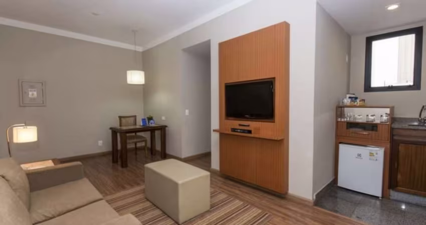 Flat nos Jardins, próximo ao metro Oscar Freire. Com entrada imediata e sem fiador.