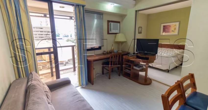 Q.I - Flat totalmente mobiliado em Moema com 1 dorm disponível para locação com entrada imediata