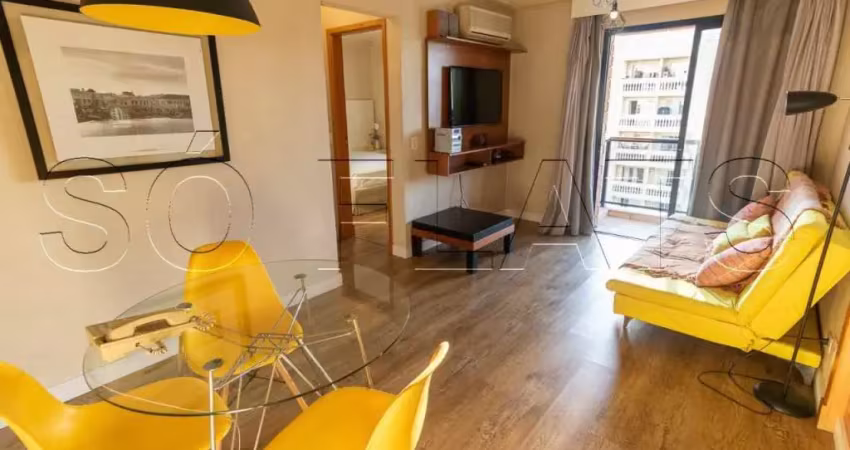Flat com excelente localização próximo as Avs. Santo Amaro e Hélio Pellegrino. Consulte-nos.