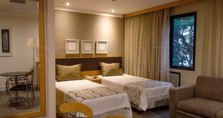 Flat próx Av Nove de Julho, Av Paulista e Shopping Pamplona para locação.