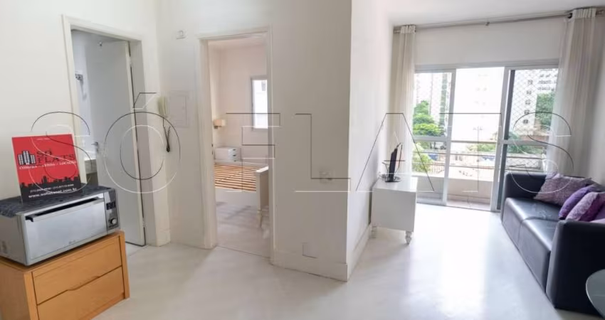 Flat próximo a Av Nove de Julho, Shopping Pamplona e Colégio Assunção.