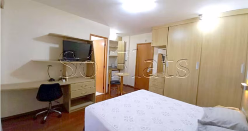 Flat disponível para locação com excelente localização próximo ao Shopping Pamplona e Av 9 de Julho.