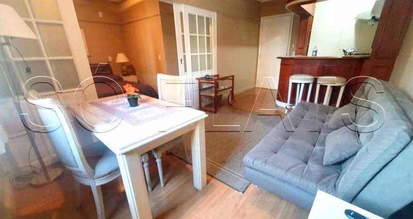Flat próximo a Av. Faria Lima, 9 de Julho, no bairro do Itaim Bibi. Com entrada imediata.
