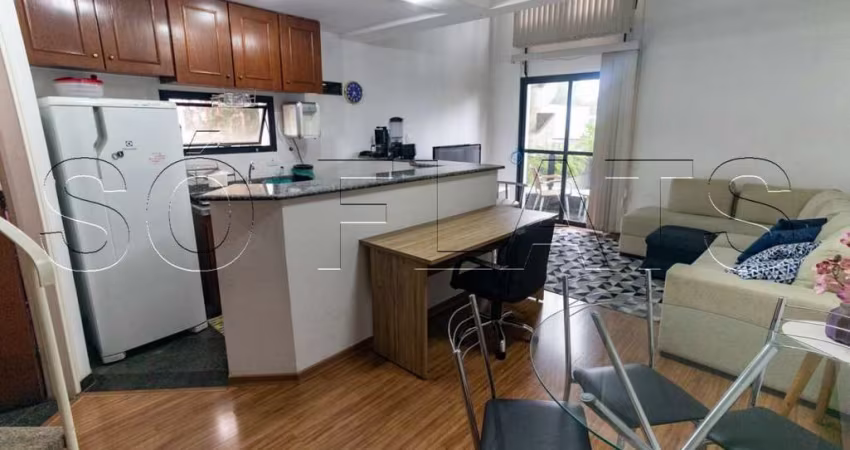 Apto tipo duplex, todo mobiliado pronto para sua moradia, ao lado da Av Ibirapuera. Consulte-nos