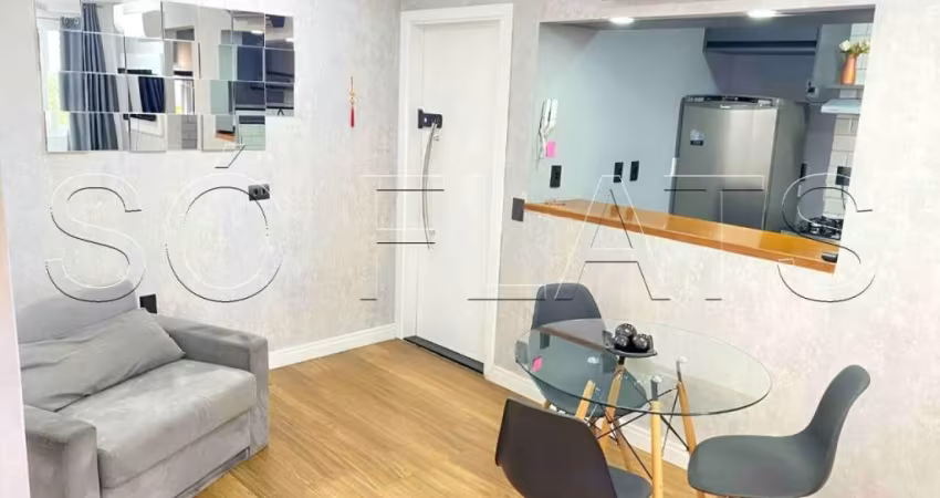 Apartamento com 2 dormitórios à venda em Moema.