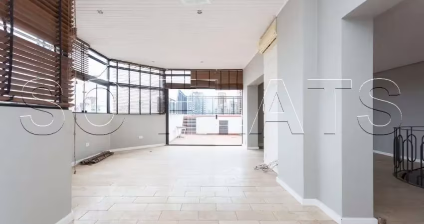 Apartamento cobertura com 03 dorms, área com piscina e churrasqueira 248m²