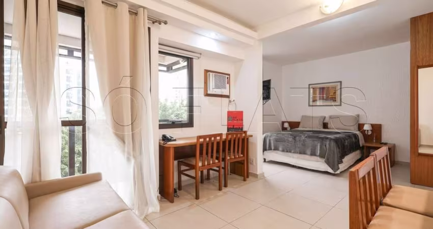 Flat a 50m da Avenida Ibirapuera para locação totalmente mobiliado com 1x dormitório. Consulte-nos.