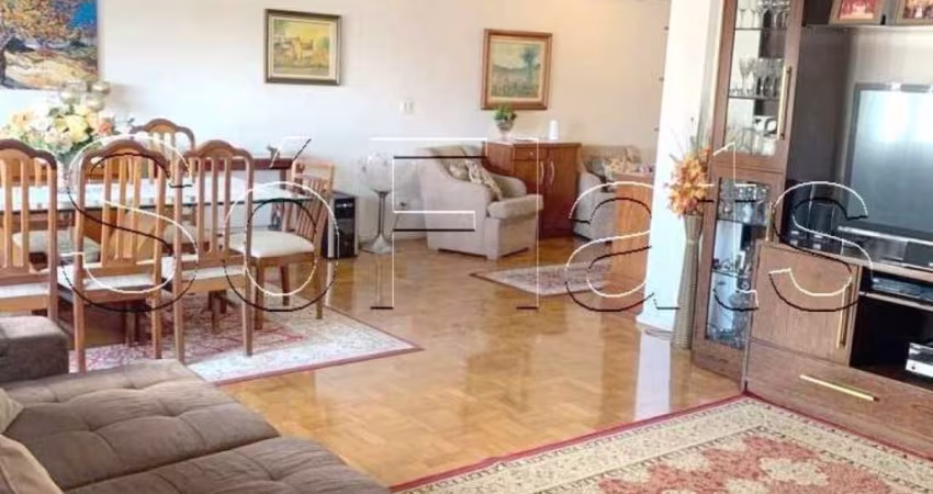 Residencial Alvorada 293m² 3 suítes, 02 vagas próximo ao Metrô Brigadeiro.