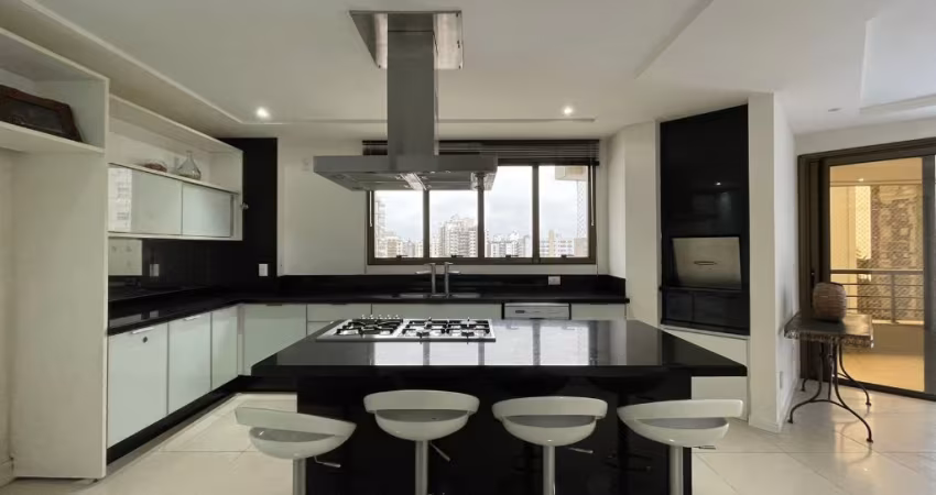Apartamento Luxuoso no Coração de Florianópolis