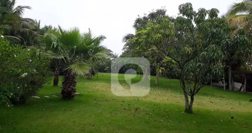 Maravilhoso Terreno Plano à Venda em Vargem Grande
