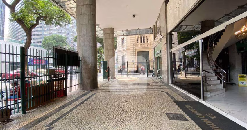Sala comercial  com 72m2 no Centro do Rio de Janeiro por R$ 350.000,00.
