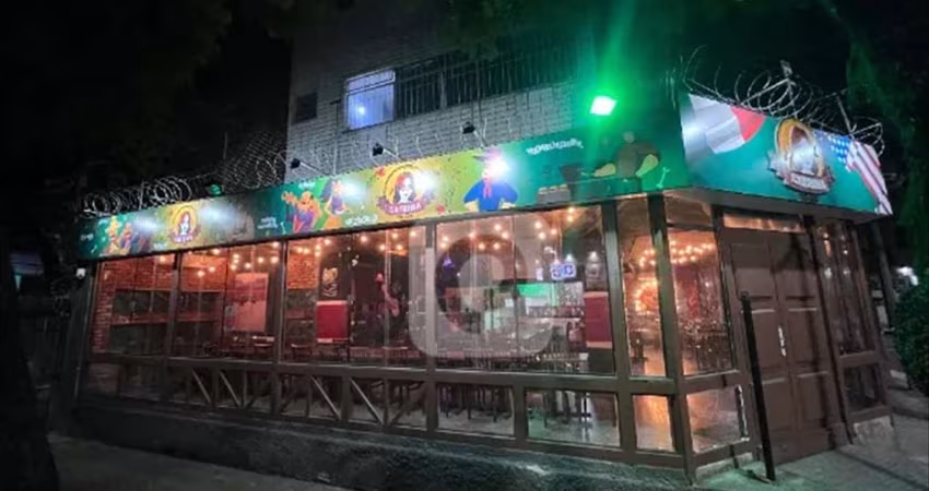 Passo Ponto Tijuca: Restaurante Porteira Fechado
