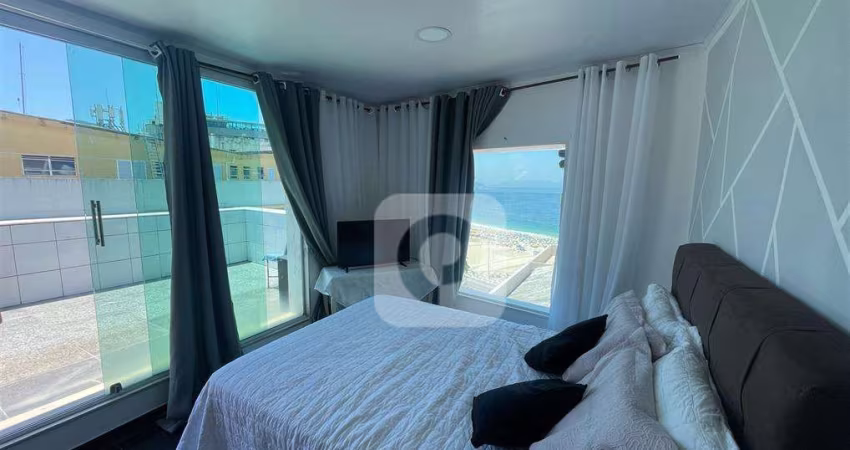 Cobertura à Venda em Copacabana 6 Quartos  Vaga de Garagem