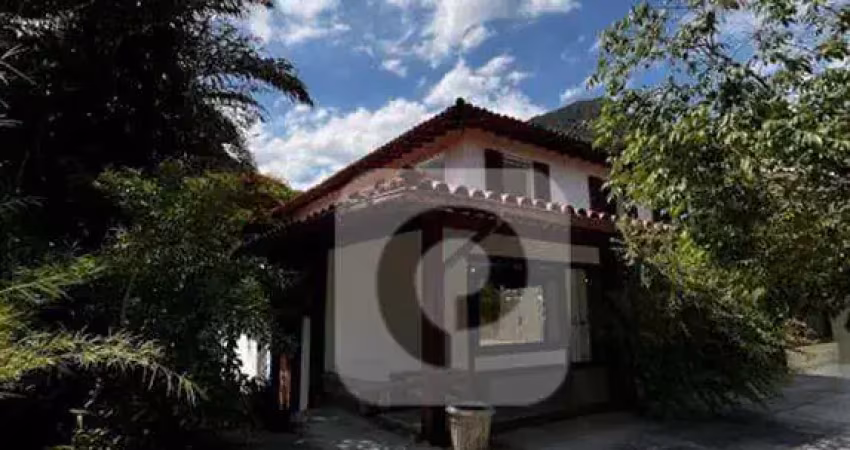 Casa com 5 dormitórios à venda em São Conrado