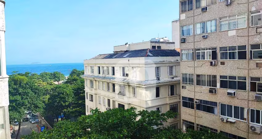 Apartamento com 90m2, 2 quartos sendo 1 suíte em Copacabana por R$ 1.350.000,00.