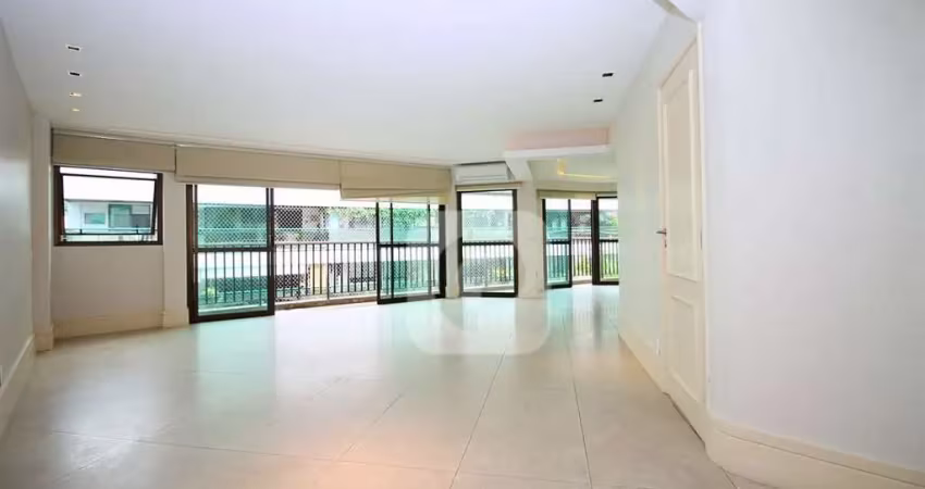 Excelente apartamento 3 quartos e 2 vagas em rua cobiçada do jardim botânico