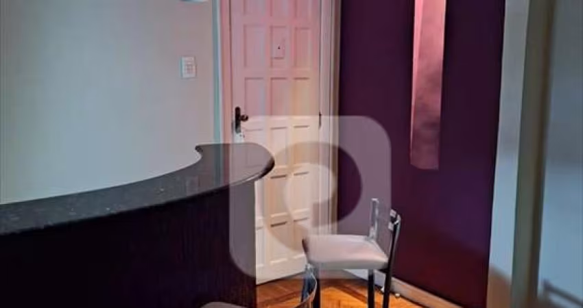Apartamento Impecável na Glória – Estilo Casa de Boneca!