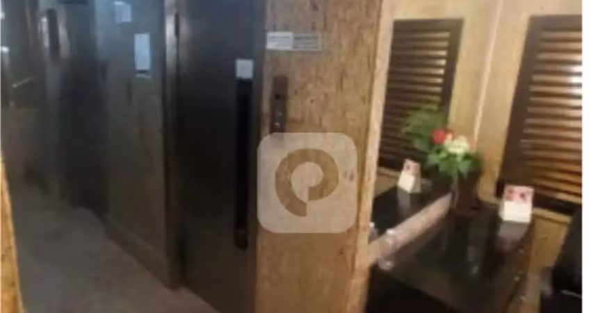 Vendo quarto e sala com suite em ipanema  ótima localização