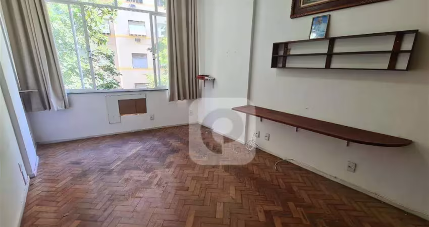 Vende na domingos ferreira conjugado amplo  com vaga - 35m²