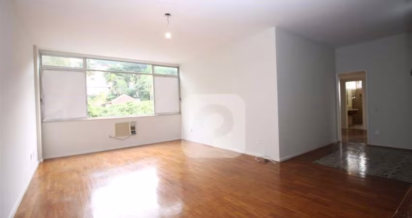 Apartamento 3 quartos no Alto da Boa Vista.