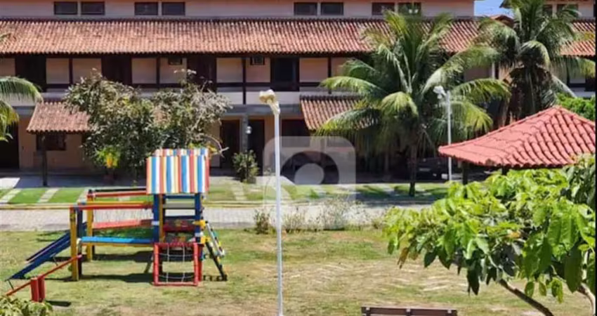 Casa à venda com 3 quartos e 2 vagas na praia grande