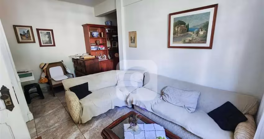 Apartamento estilo  casa em laranjeiras - 1 quarto , 62m2 , mobiliado