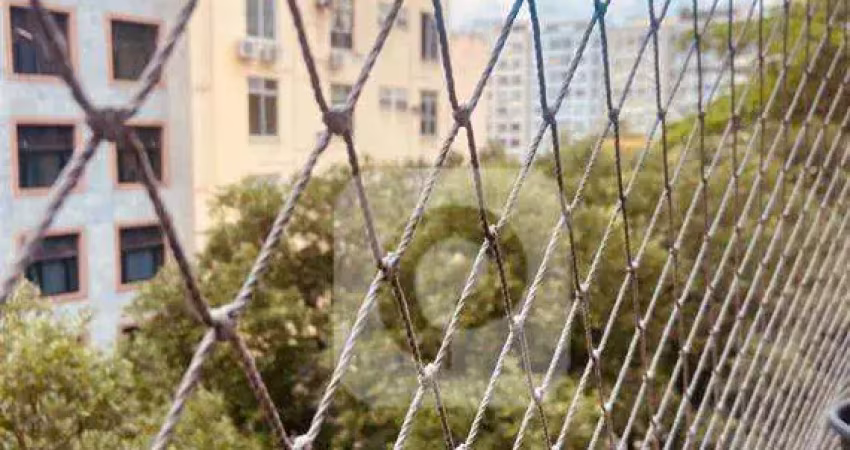 Vendo apartamento 3 quartos com vaga e dependência posto 6 copacabana - rio de janeiro