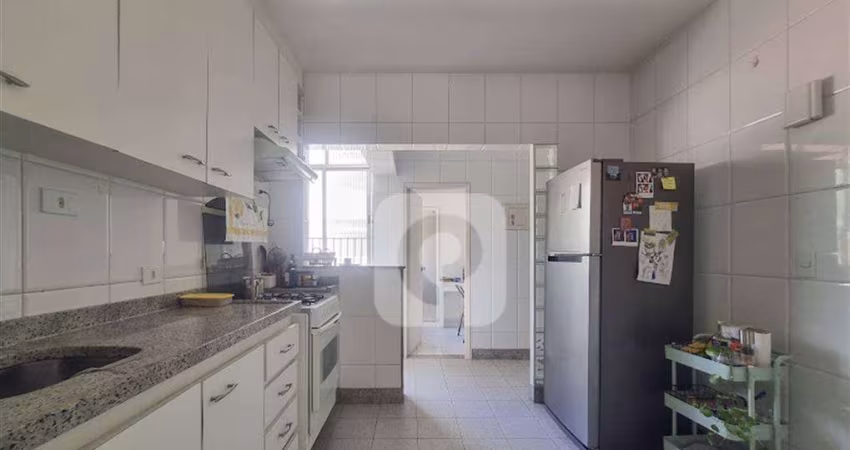 Laranjeiras  Apartamento 2 Quartos  + Dep  92 m² 1 Vaga á venda.