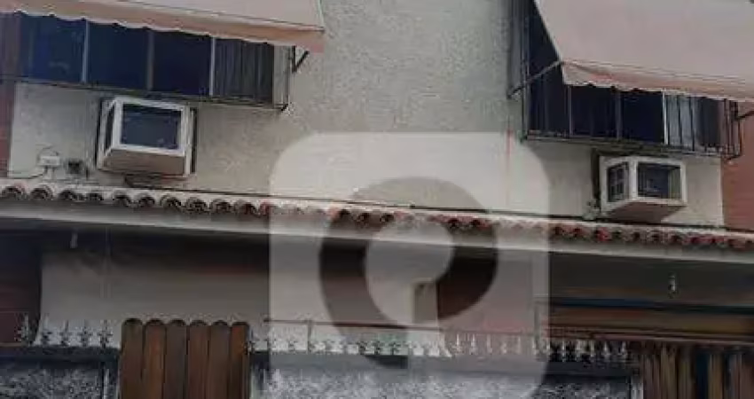 Casa triplex taquara / jacarepaguá com 3 quartos e piscina