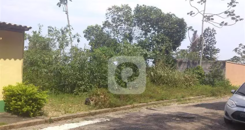 Terreno em condomínio fechado com vista privilegiada – 1.200m²!