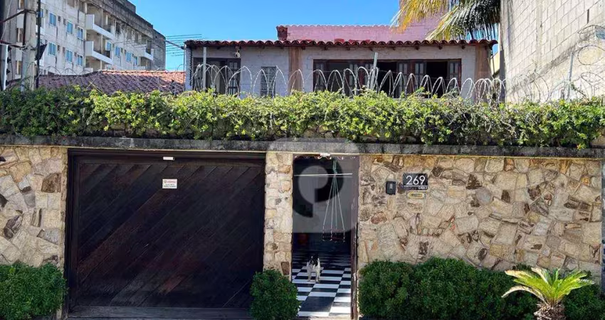 Casa duplex no pechincha com 382m² 3 quartos 2 suítes sala ampla com 3 ambientes  2 vagas