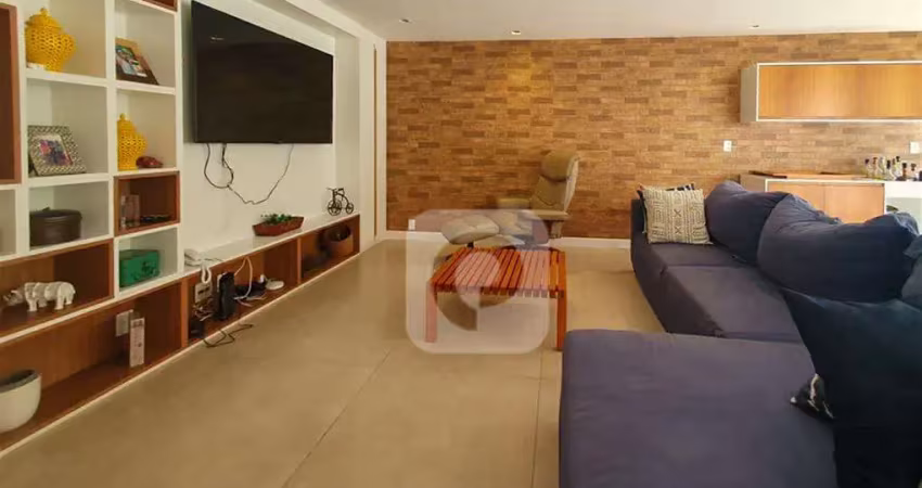 Casa duplex à venda com 543m2, 5 quartos 3 suítes  no condomínio santa helena barra da tijuca