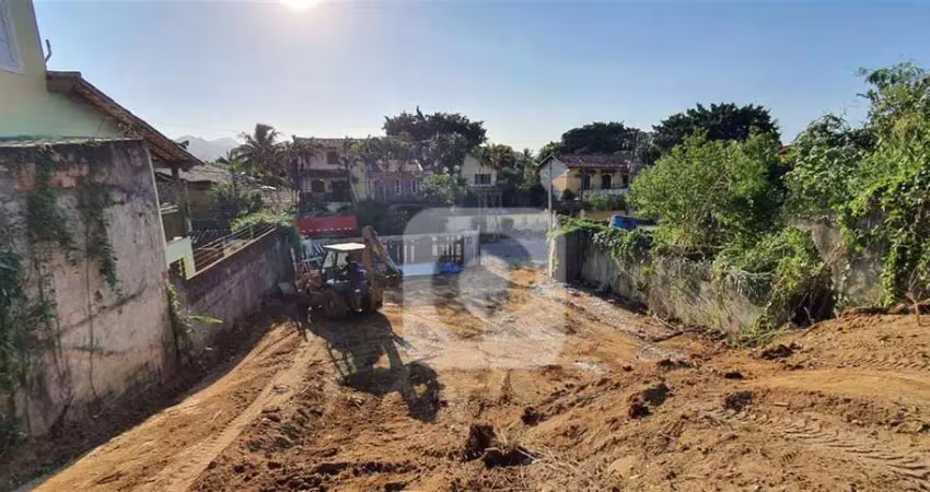 Terreno de 600 m² com terraplanagem dentro do condomínio bosque dos esquilos