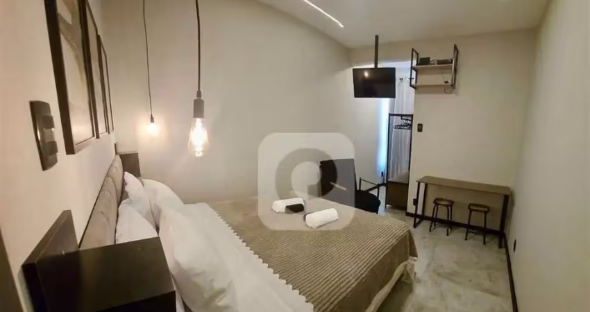 Flat à venda em copacabana na prado júnior esquina com a princesa isabel