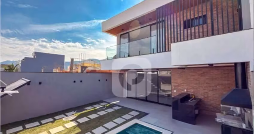Casa com 4 quartos à venda na Rua Daniel Barreto dos Santos, Vargem Pequena, Rio de Janeiro