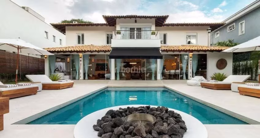 Casa em condomínio fechado com 4 quartos à venda na Avenida Sagitário, 900, Sítio Tamboré Alphaville, Barueri