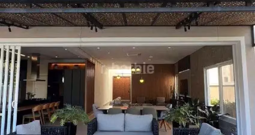 Casa em condomínio fechado com 4 quartos à venda na Alameda das Aroeiras, 101, Alphaville, Santana de Parnaíba