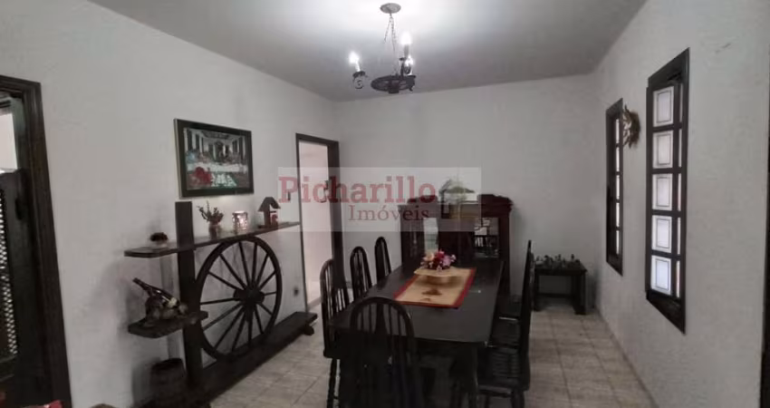 Casa para Venda em São Carlos, Vila Santa Madre Cabrini, 3 dormitórios, 2 banheiros, 1 vaga