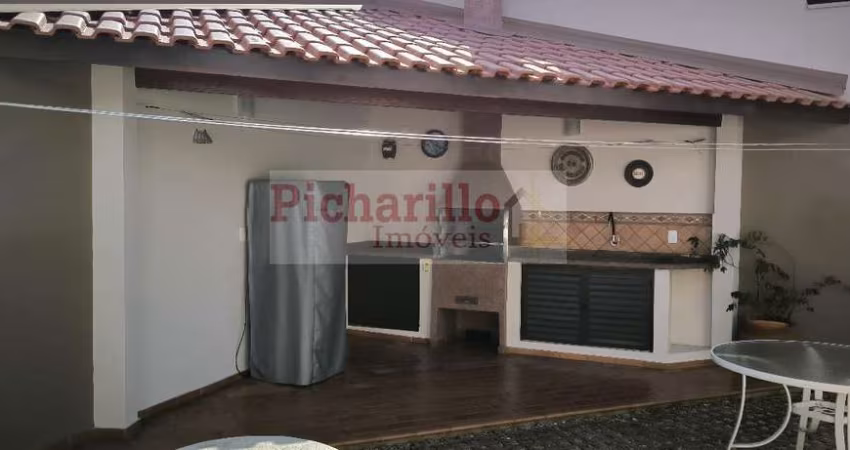 Casa para Venda em São Carlos, Parque Fehr, 3 dormitórios, 1 suíte, 3 banheiros, 2 vagas